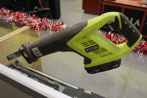 Ryobi P513