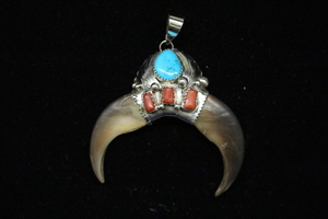  Silver Custom Bear Claw Pendant