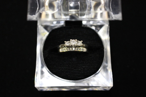  Stunning 14k Wedding Set