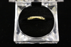  18kt Yellow Gold Band