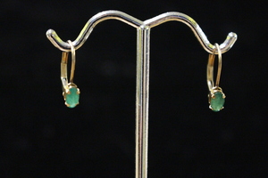  Emerald Earrings