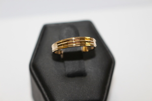  Blocky designed 14kt Gold Ring