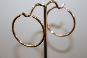  14KT Yellow Gold Hoop Earrings – 4.23g (1¼” Diameter)